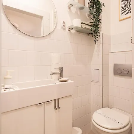 Aurora Acres * Budapest